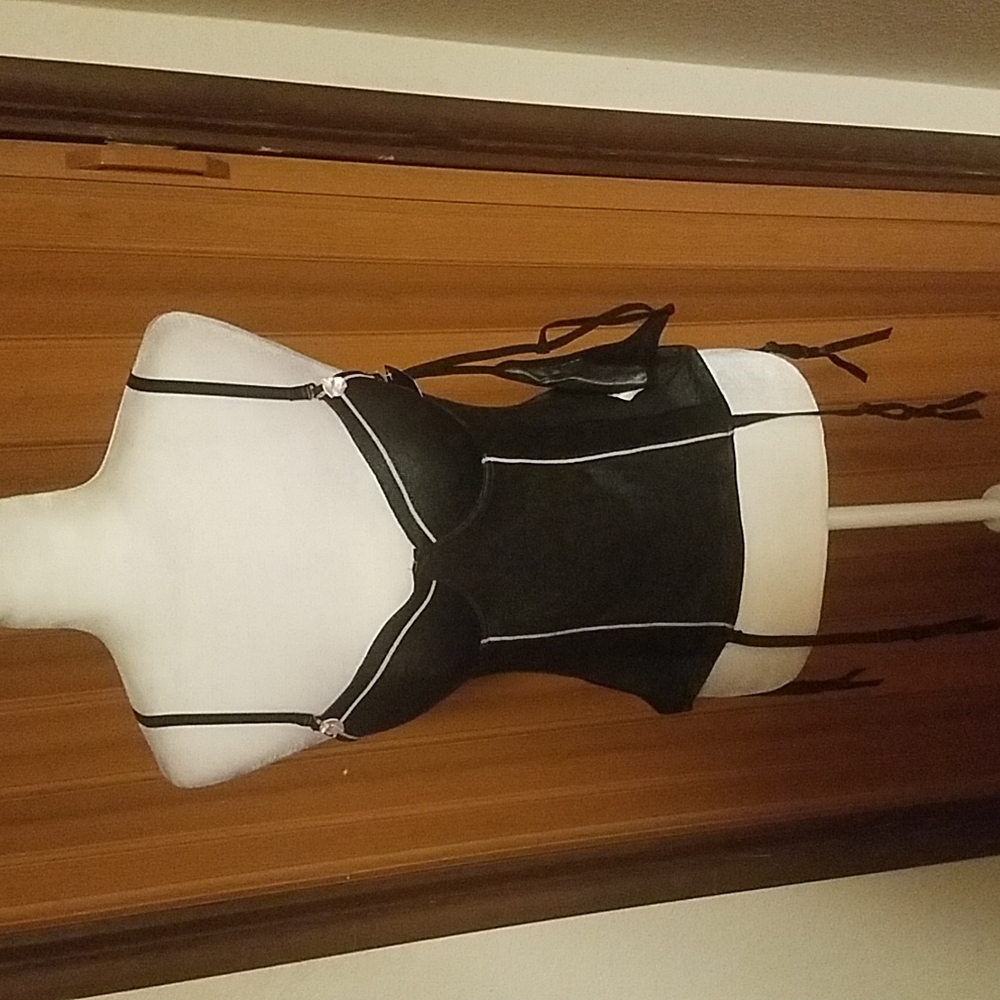 SPREE DENIUM AND PINK BUSTIER @ THONG